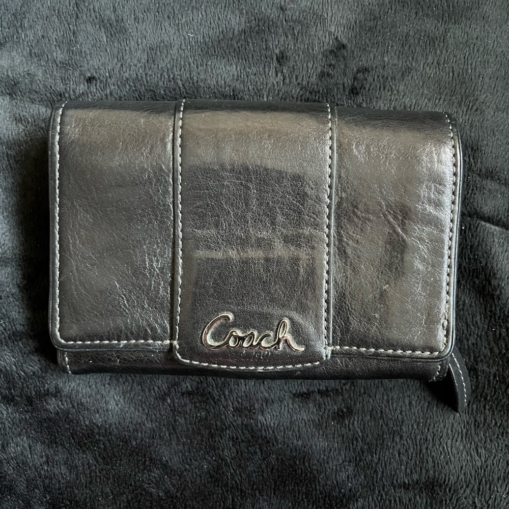 Coach wallet/clutch est 1941